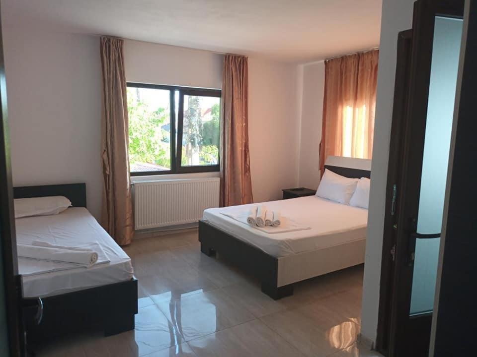 Vila Maranca Hotel Două Mai Eksteriør billede