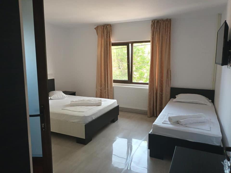 Vila Maranca Hotel Două Mai Eksteriør billede